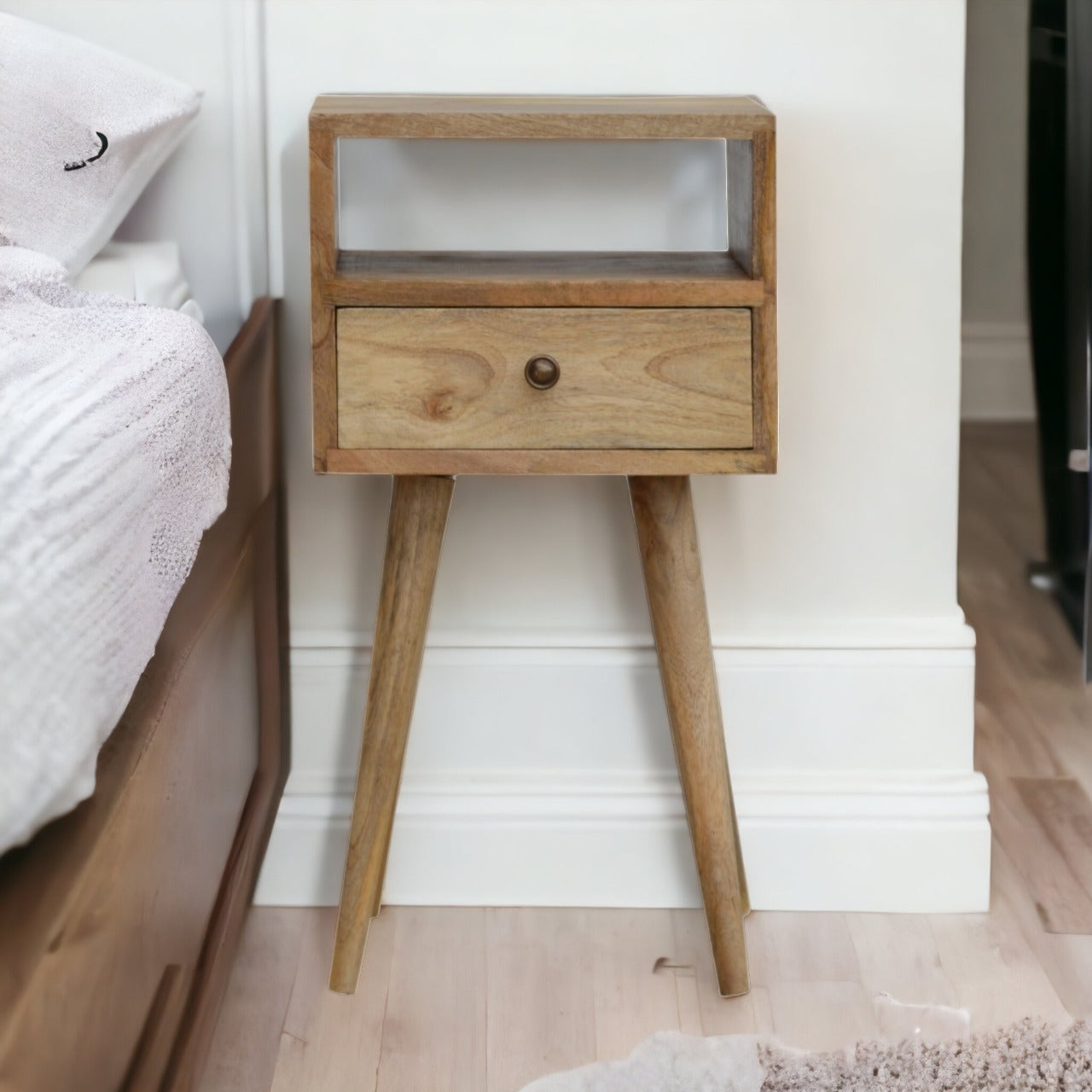 Mini Oak-ish Bedside Table